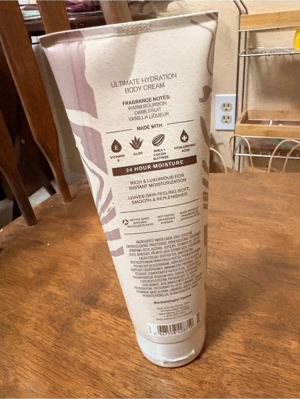 Bath & Body Works Cozy Vanilla Bourbon Body Cream - Soft Pink & Cream